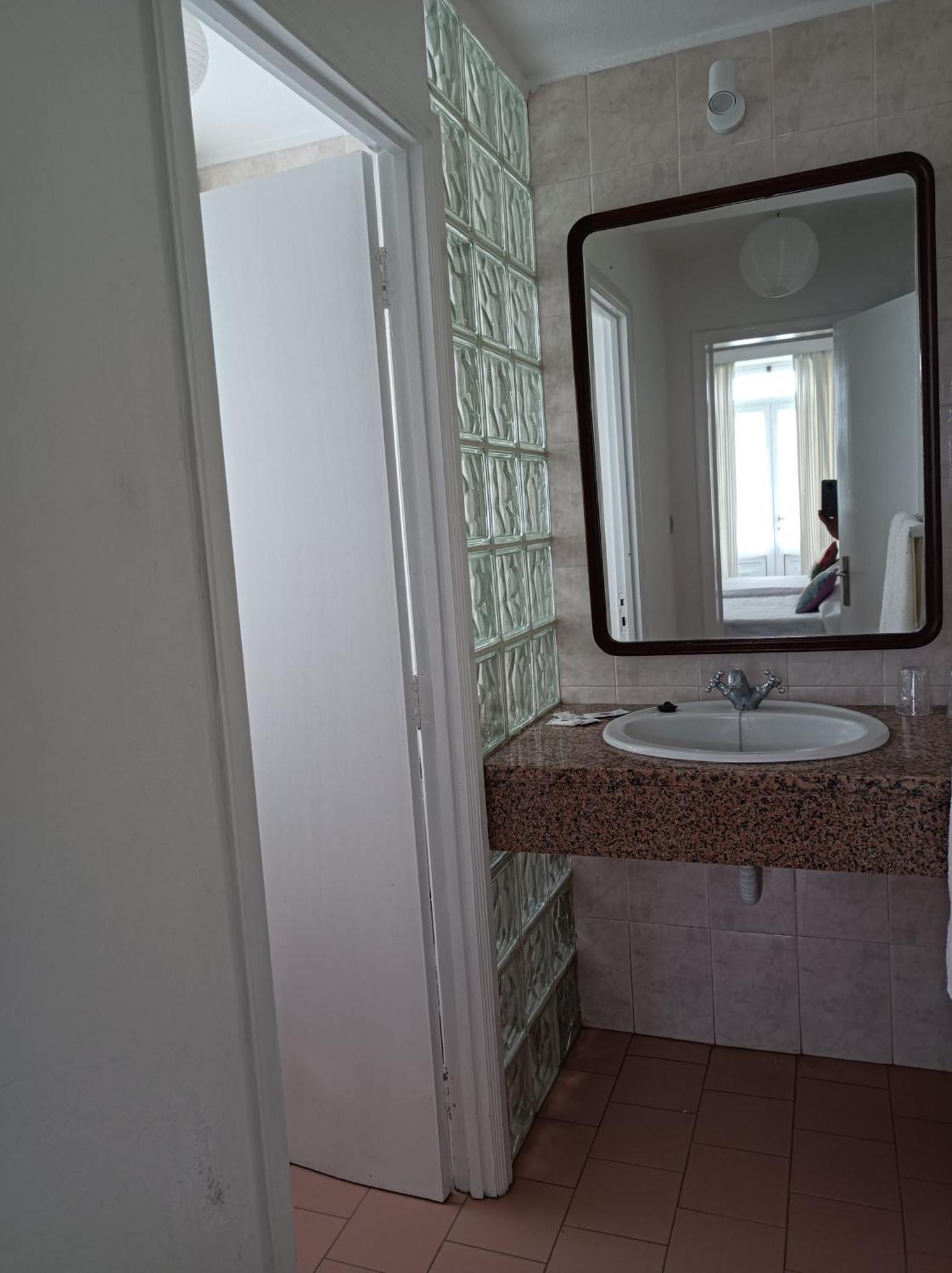 Rosario Guest House Лажес Екстериор снимка
