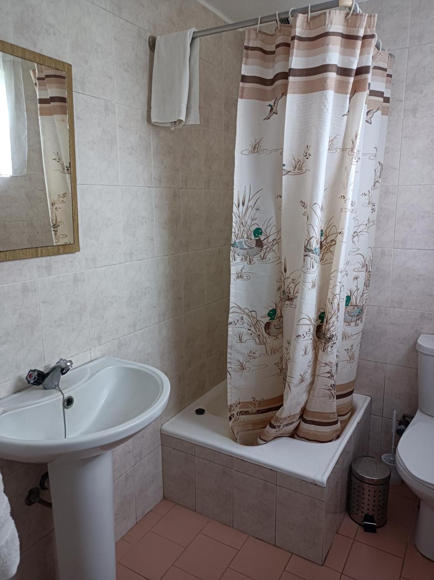 Rosario Guest House Лажес Екстериор снимка