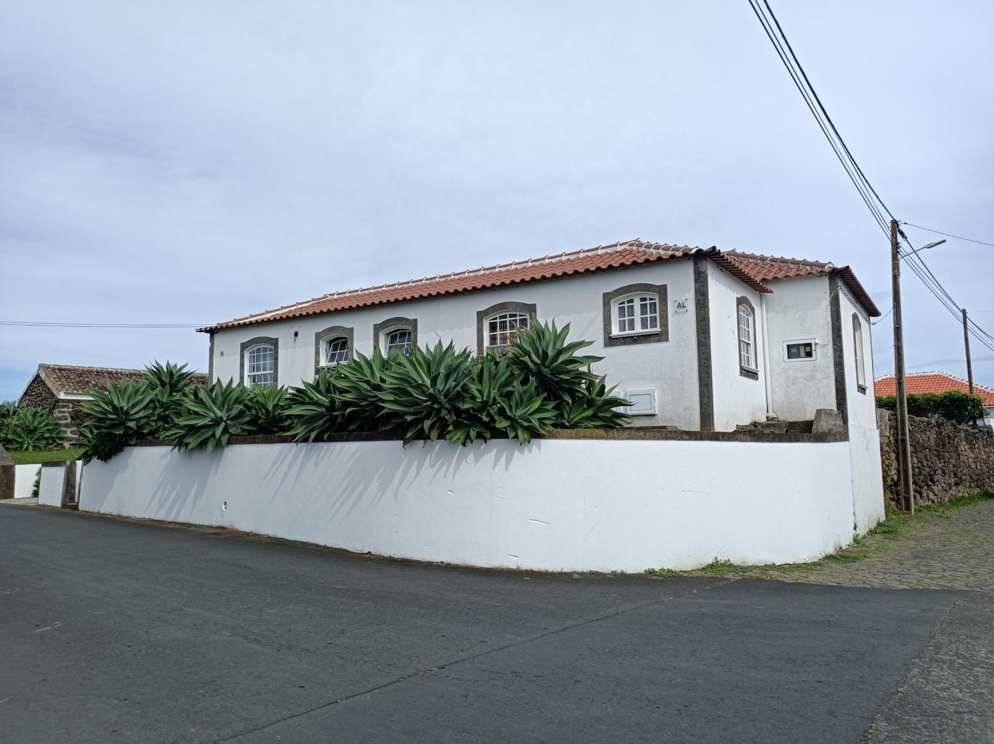 Rosario Guest House Лажес Екстериор снимка